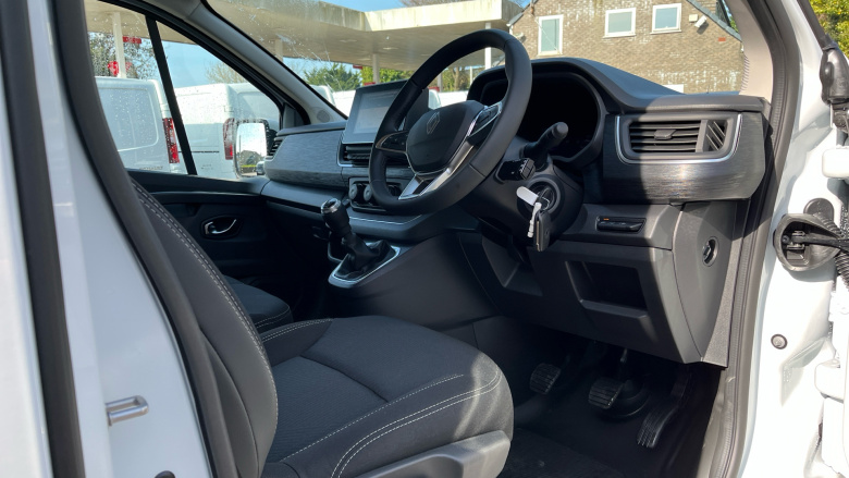 Renault Trafic Swb Diesel SL30 Blue dCi 150 Extra [Safety] Van